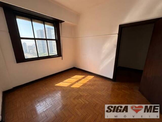 #6439 - Conjunto Comercial para Venda em São Paulo - SP - 1