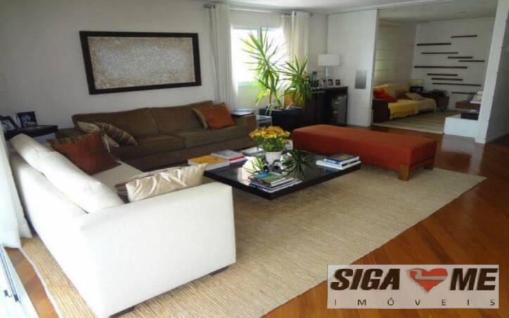 Apartamento à venda com 4 quartos, 209m² - Foto 1