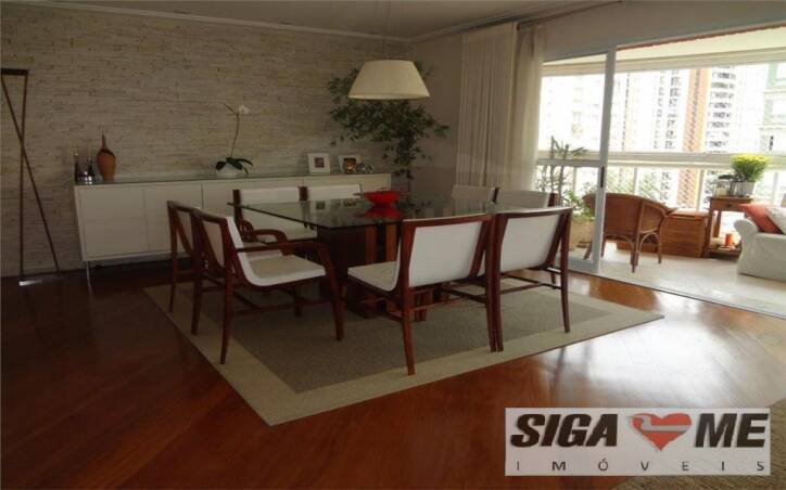 Apartamento à venda com 4 quartos, 209m² - Foto 5