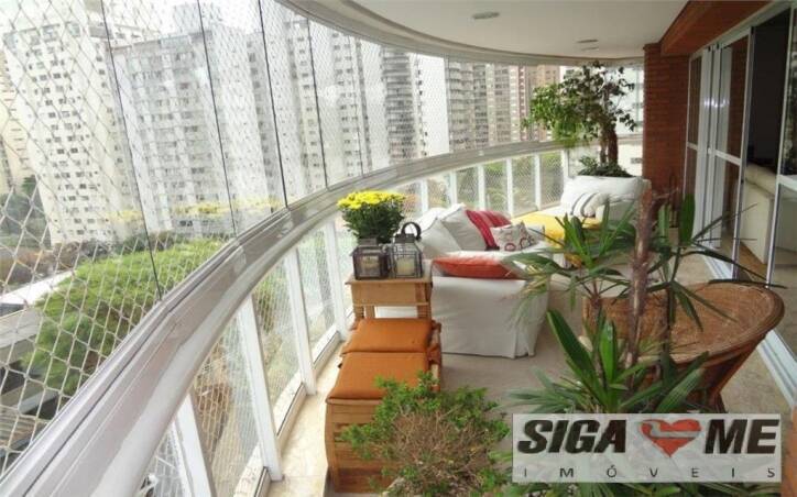 Apartamento à venda com 4 quartos, 209m² - Foto 8