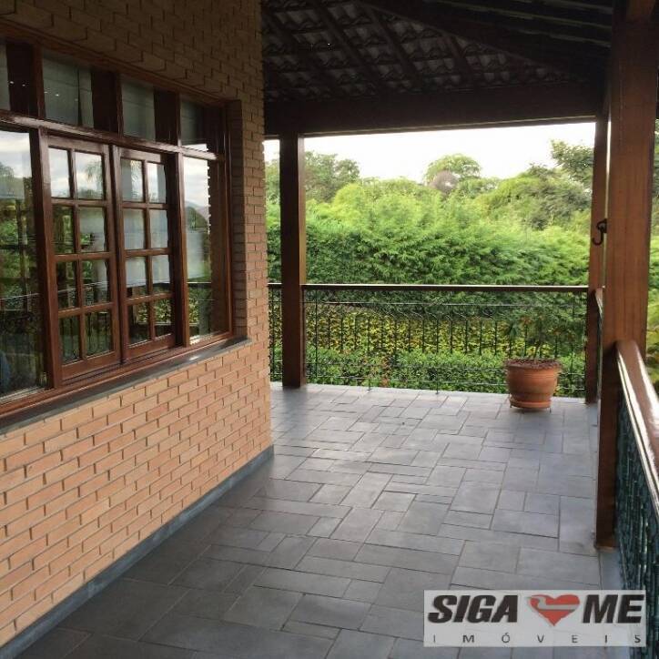 Casa à venda com 3 quartos, 600m² - Foto 49