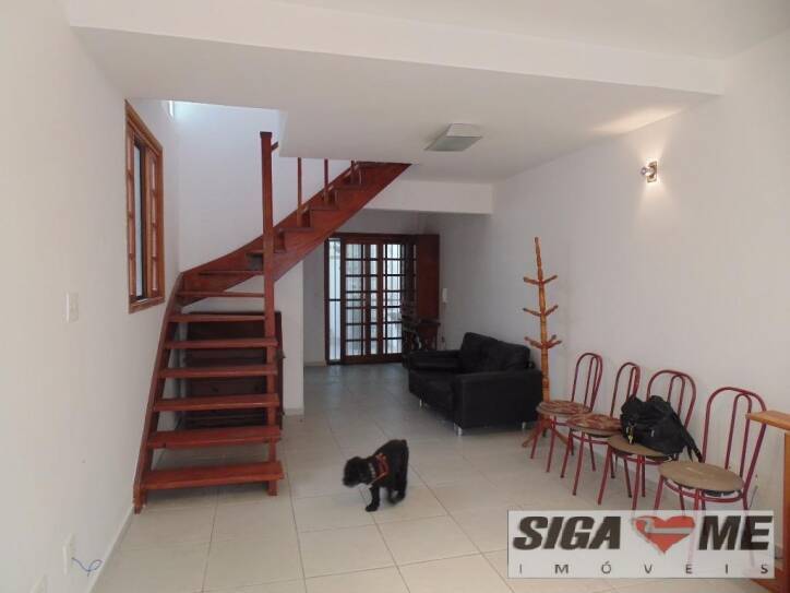 Sobrado à venda com 5 quartos, 180m² - Foto 3