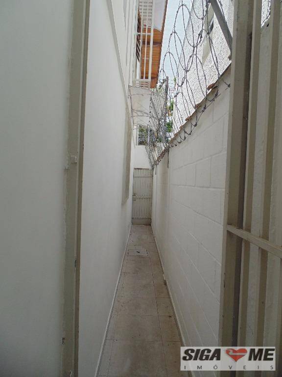 Sobrado à venda com 5 quartos, 180m² - Foto 8