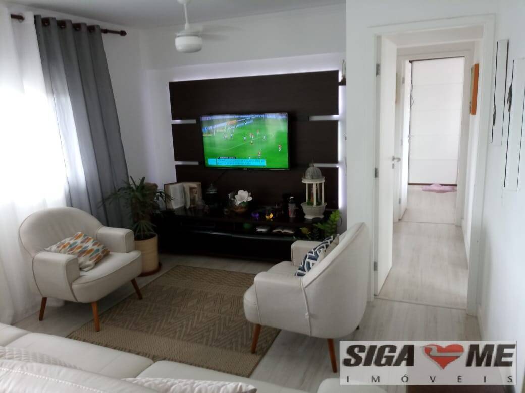 Apartamento à venda com 3 quartos, 109m² - Foto 18