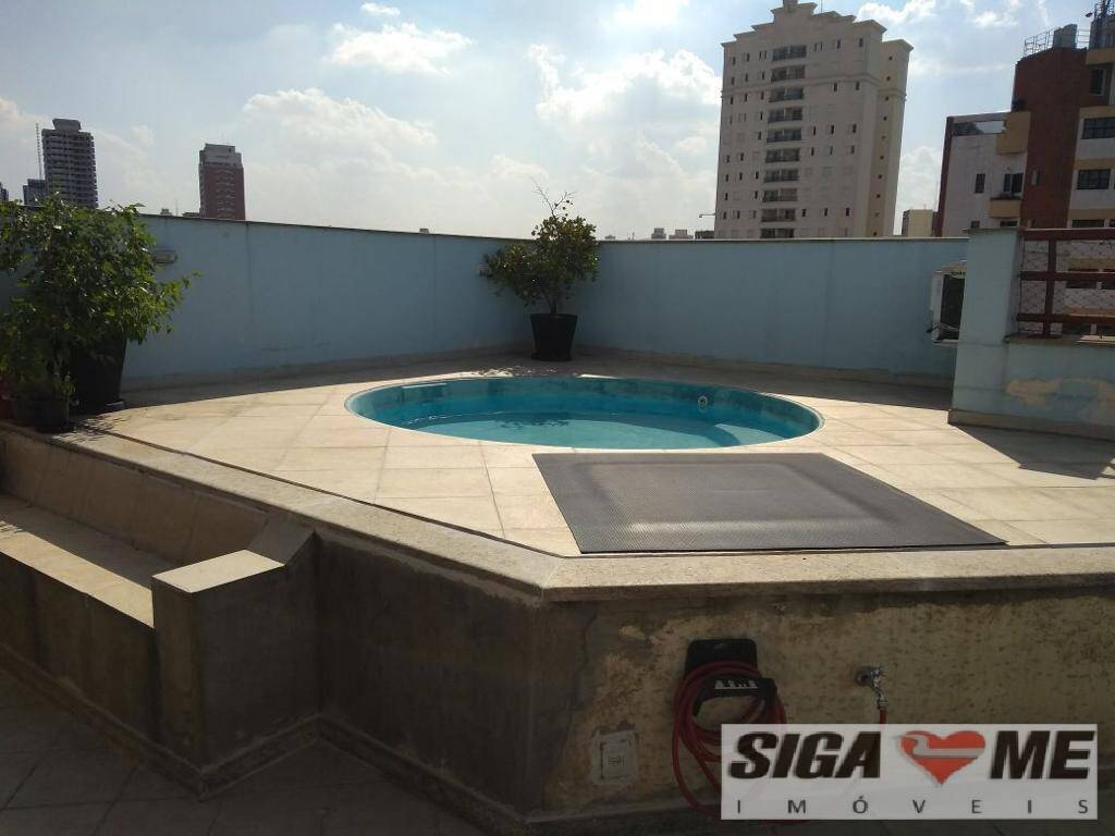 Apartamento à venda com 3 quartos, 206m² - Foto 8