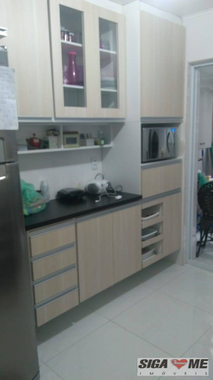 Apartamento à venda com 2 quartos, 50m² - Foto 3