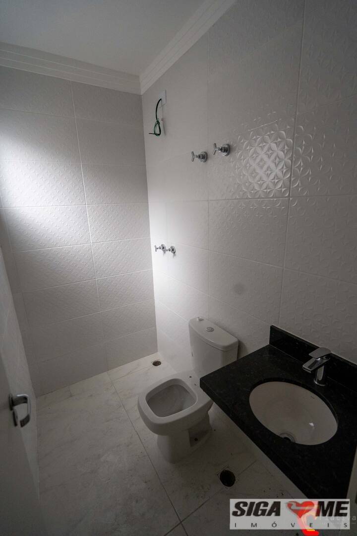 Apartamento à venda com 3 quartos, 165m² - Foto 9