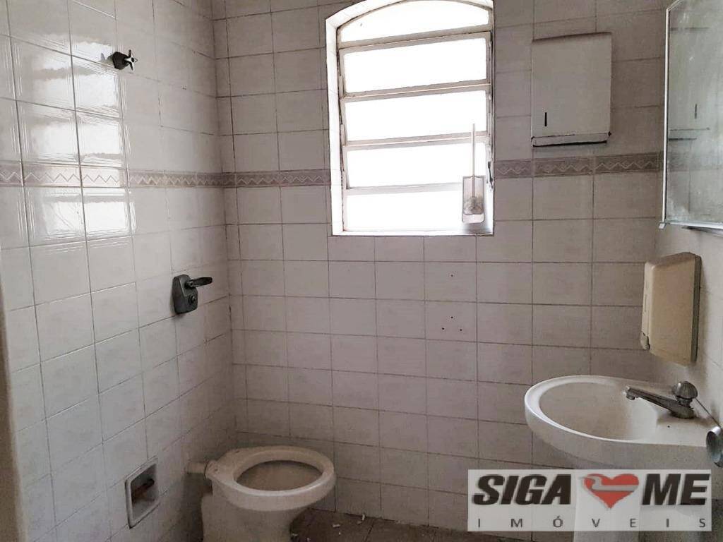 Sobrado para alugar com 4 quartos, 400m² - Foto 2