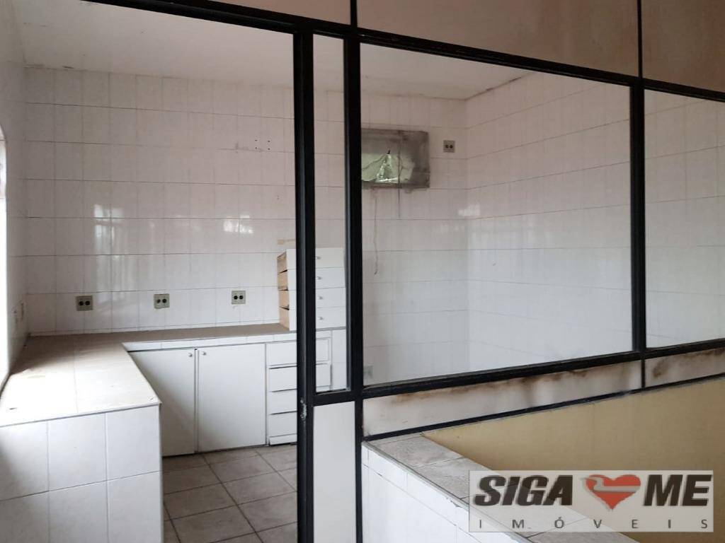 Sobrado para alugar com 4 quartos, 400m² - Foto 11