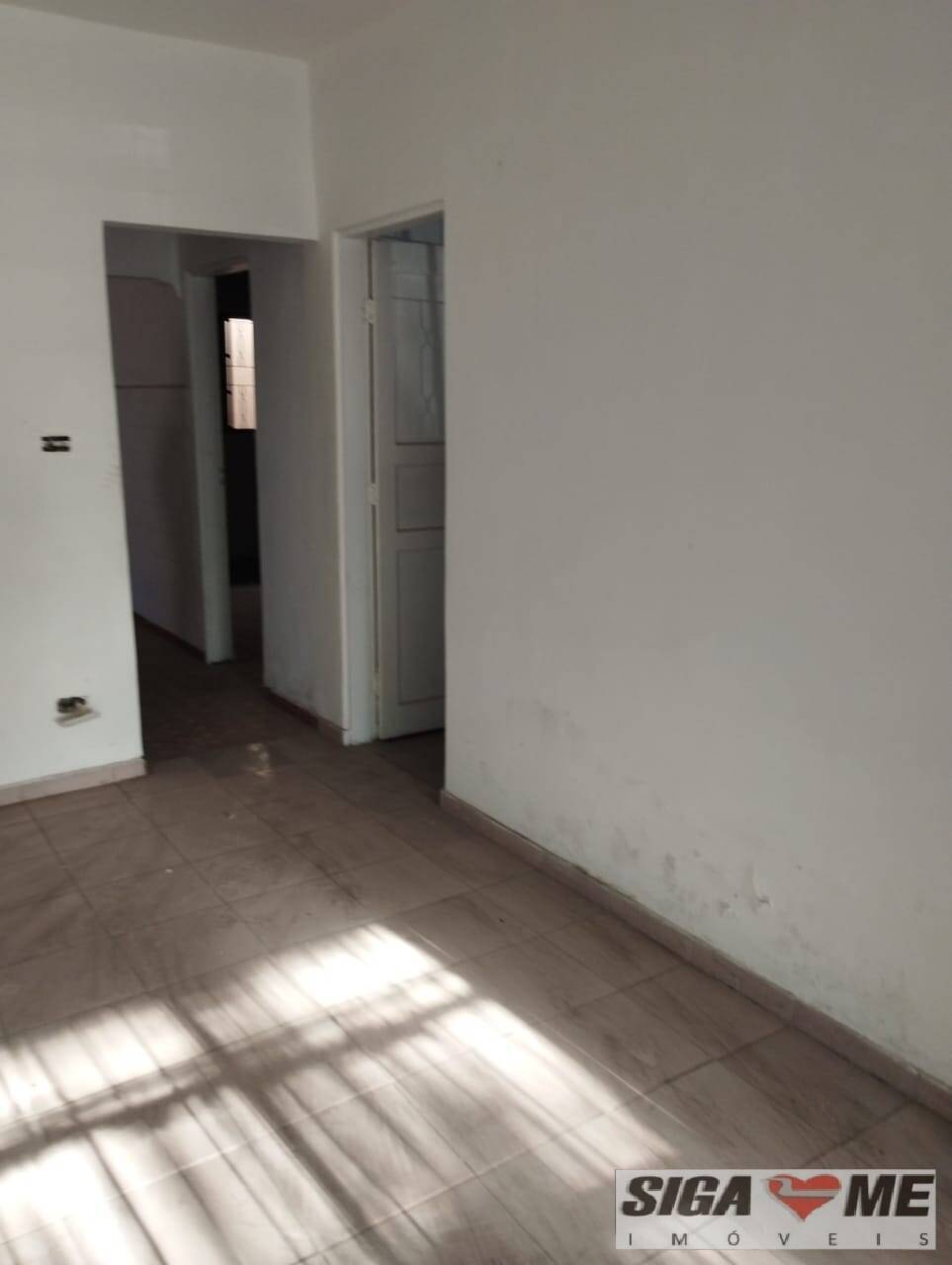 Casa para alugar com 3 quartos, 300m² - Foto 18