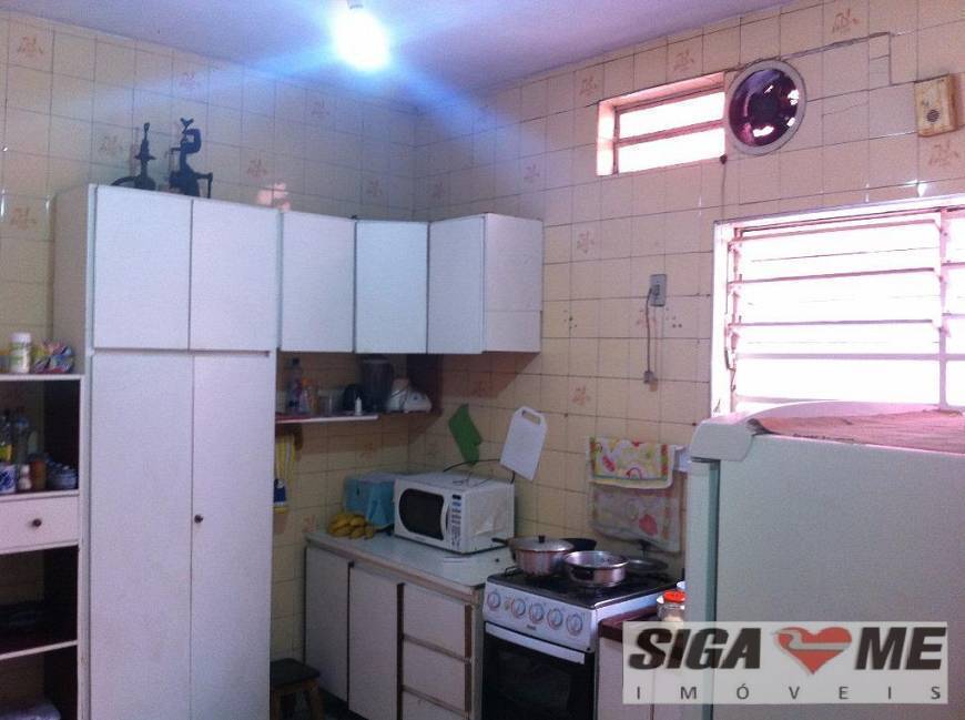 Casa à venda com 2 quartos, 120m² - Foto 9