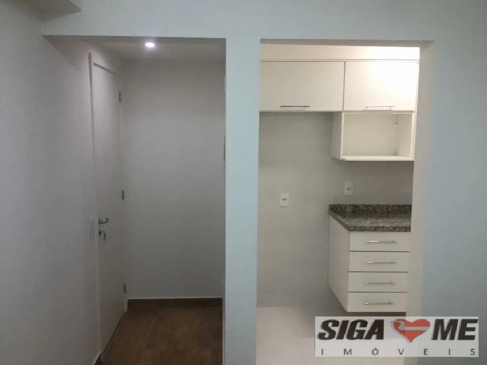 Apartamento à venda com 2 quartos, 64m² - Foto 7