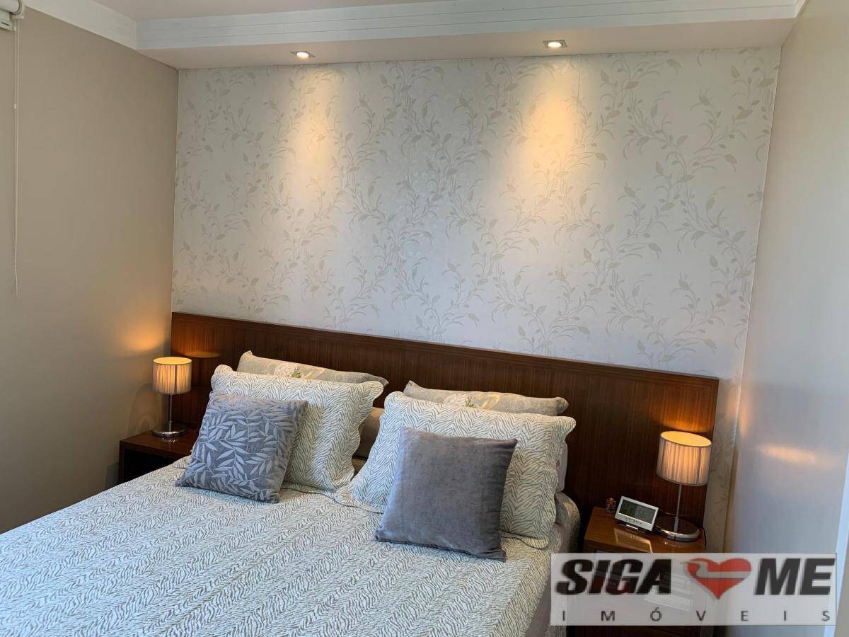 Apartamento à venda com 2 quartos, 70m² - Foto 6