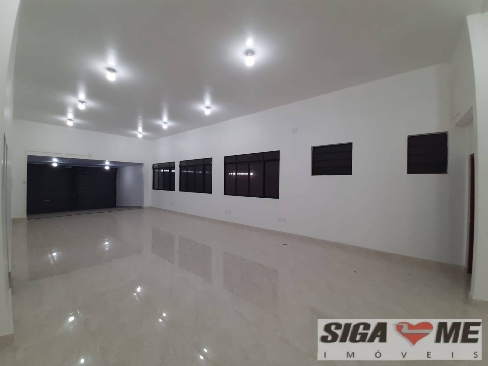 Loja-Salão para alugar, 228m² - Foto 1