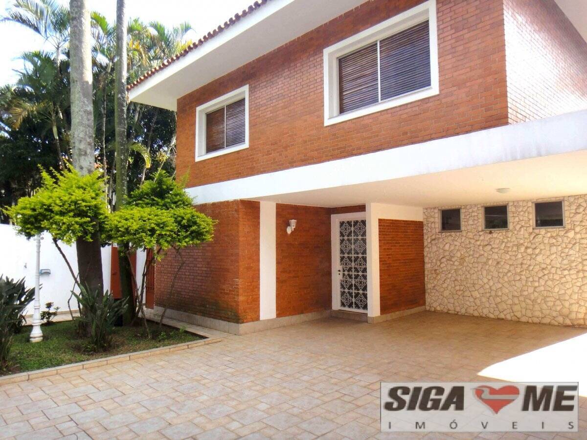 Casa à venda com 6 quartos, 450m² - Foto 1