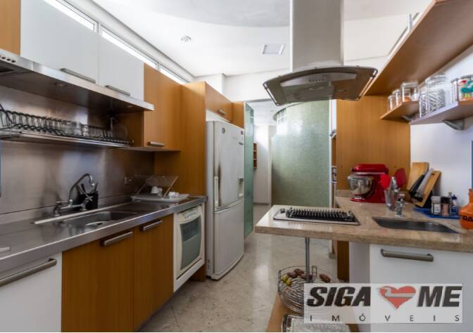 Apartamento à venda com 3 quartos, 210m² - Foto 5