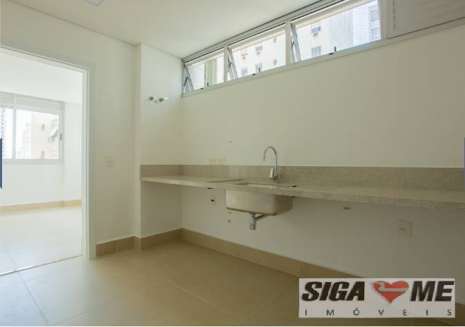 Apartamento à venda com 3 quartos, 210m² - Foto 8