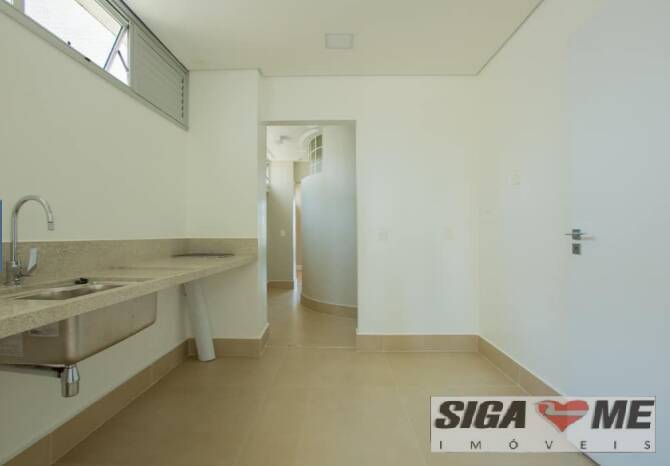 Apartamento à venda com 3 quartos, 210m² - Foto 10