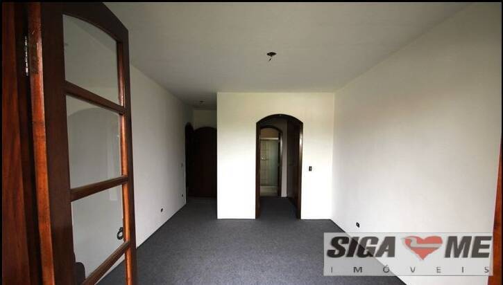 Casa à venda com 4 quartos, 280m² - Foto 18