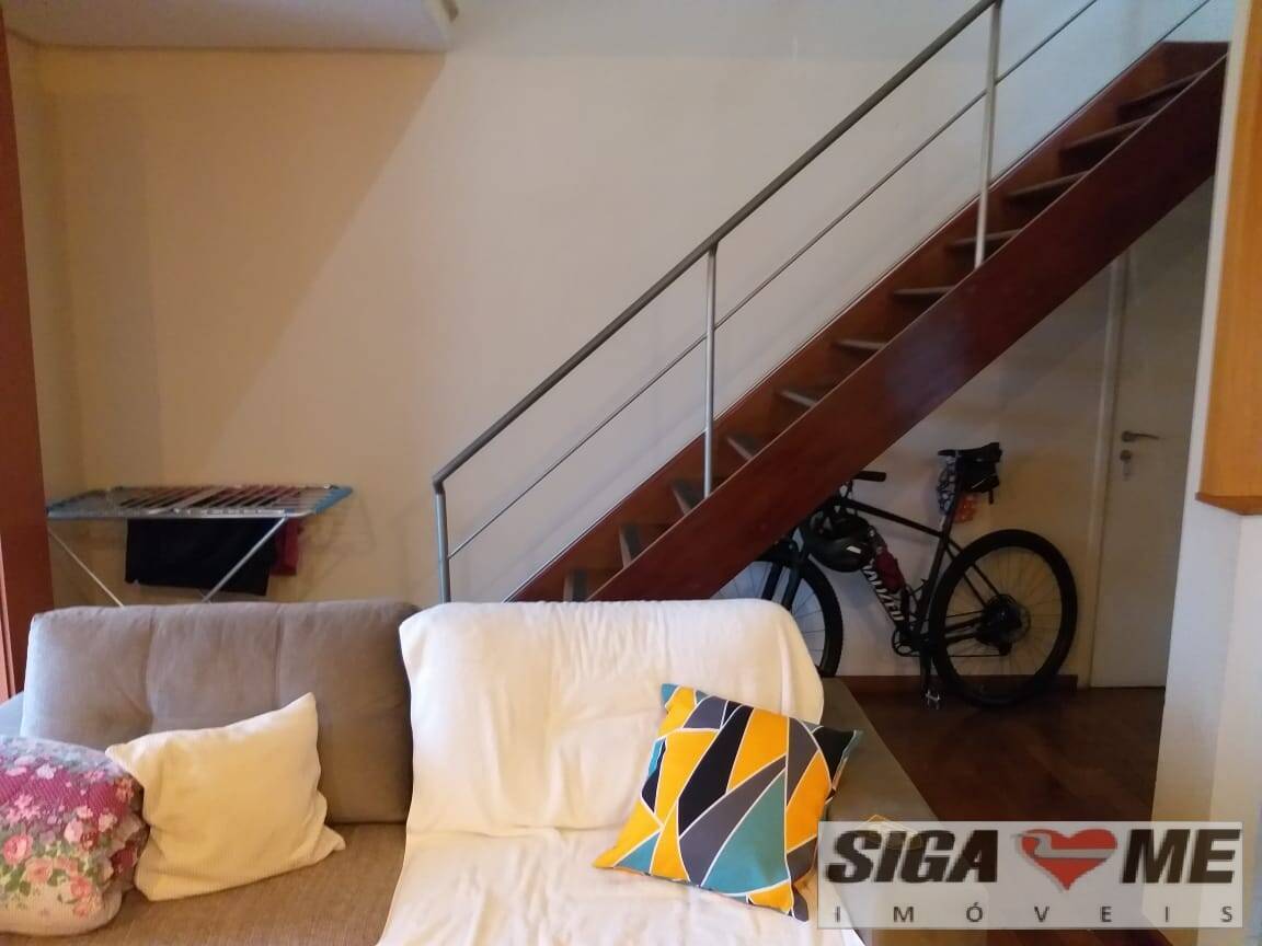 Apartamento à venda com 2 quartos, 66m² - Foto 1