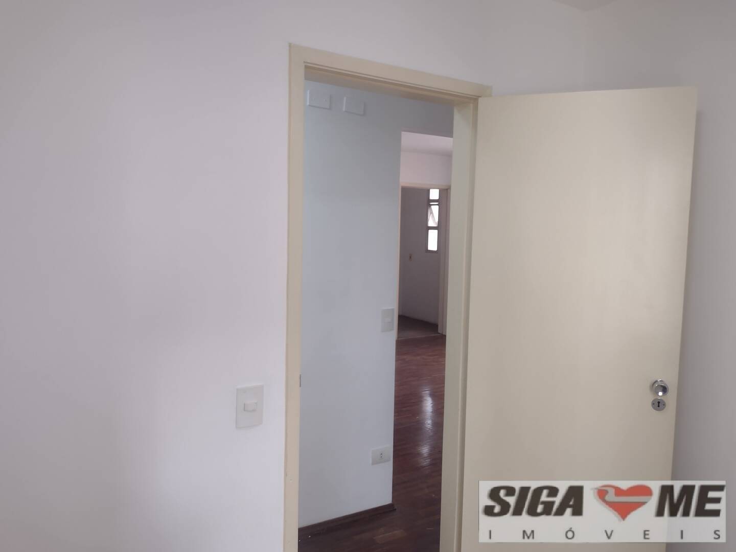 Apartamento à venda e aluguel com 3 quartos, 80m² - Foto 5