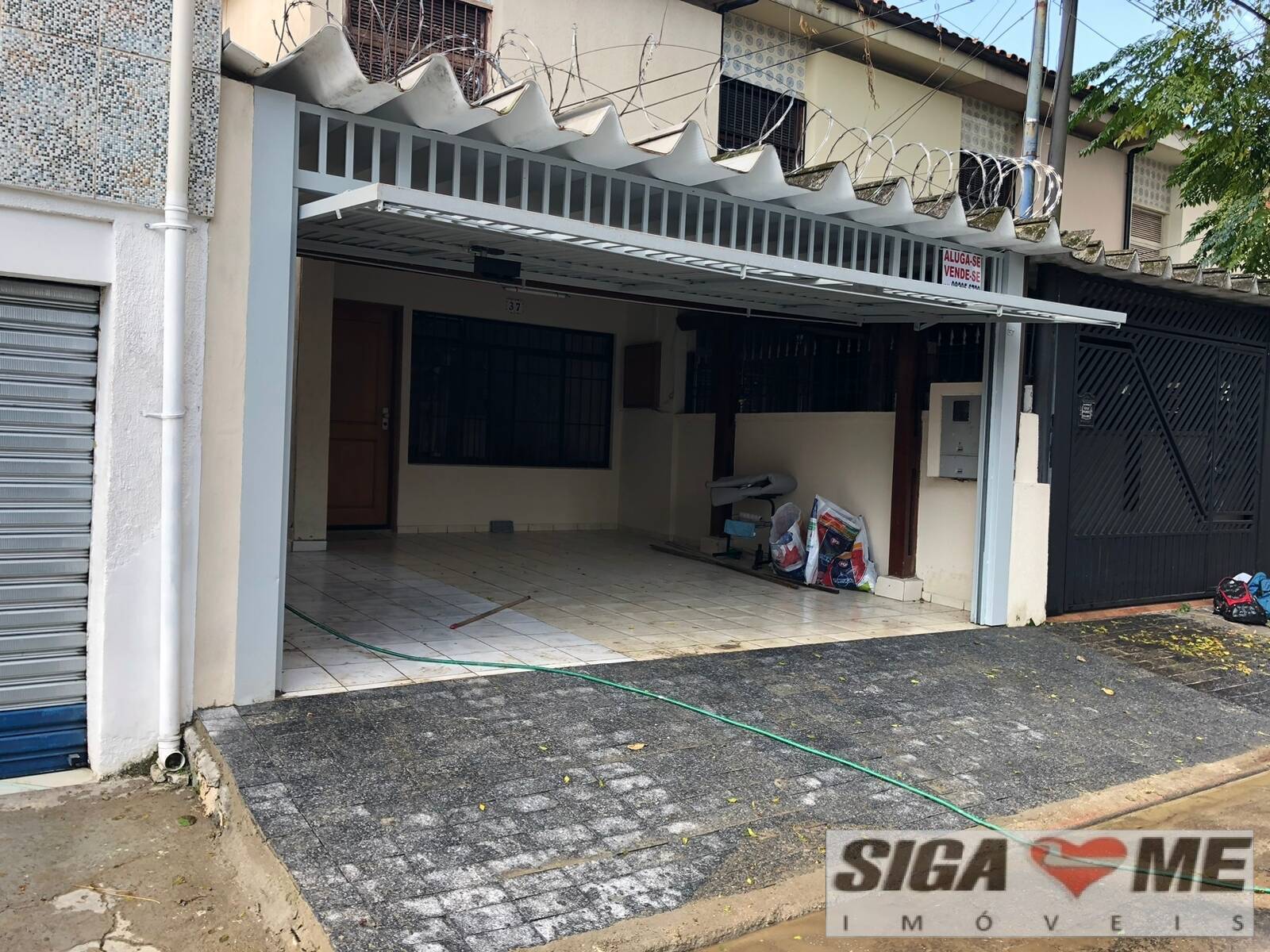 Casa para alugar com 3 quartos, 150m² - Foto 2