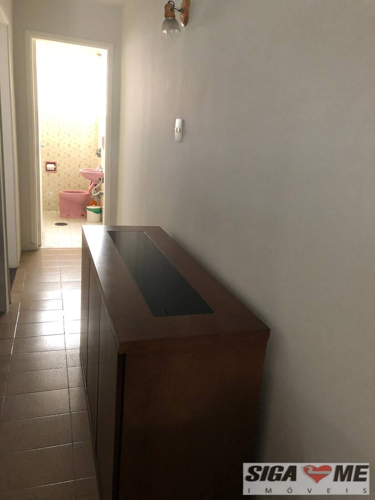 Casa para alugar com 3 quartos, 150m² - Foto 12