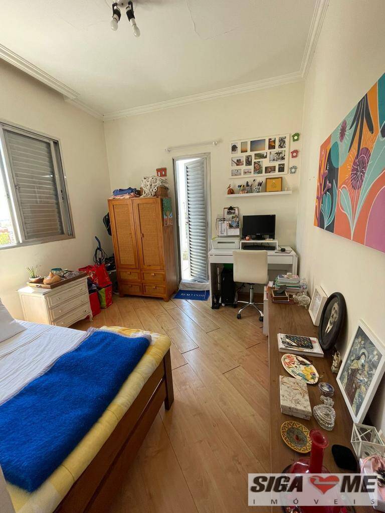 Casa à venda com 4 quartos, 220m² - Foto 18