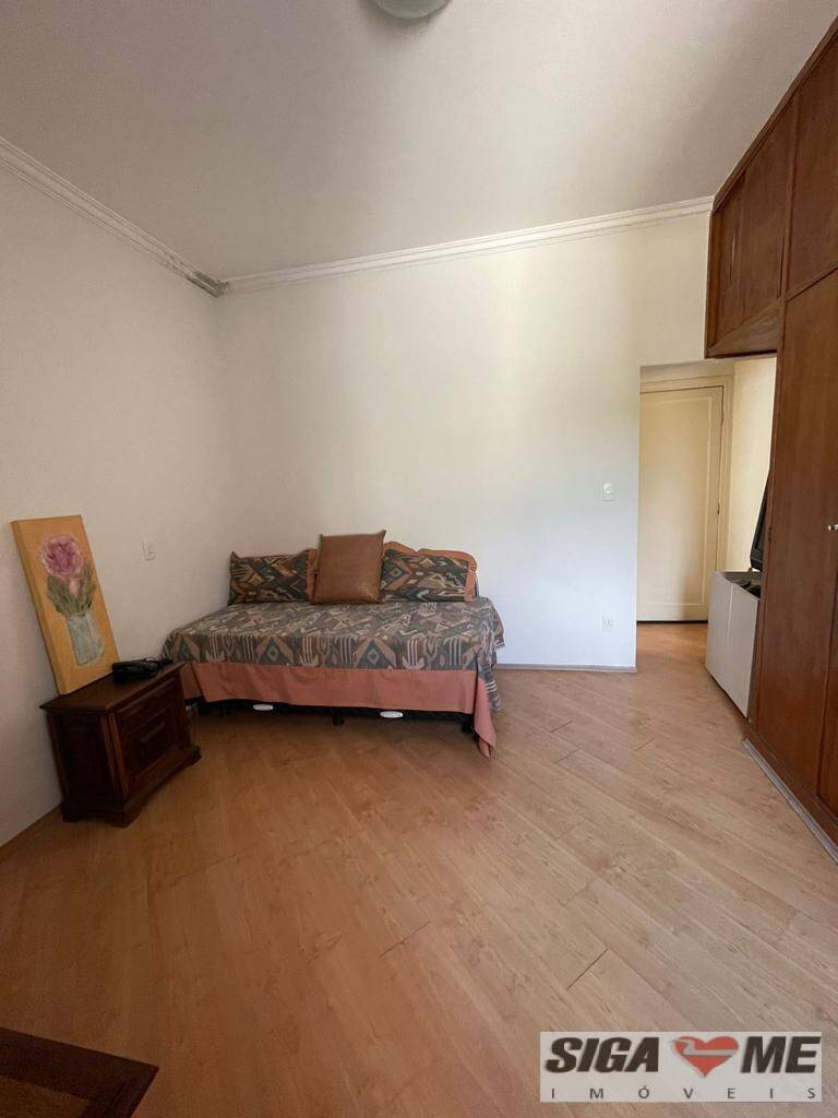 Casa à venda com 4 quartos, 220m² - Foto 23