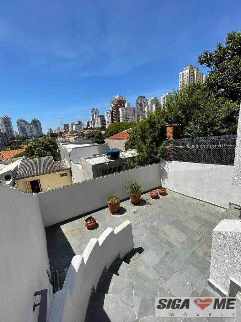 Casa à venda com 4 quartos, 220m² - Foto 40