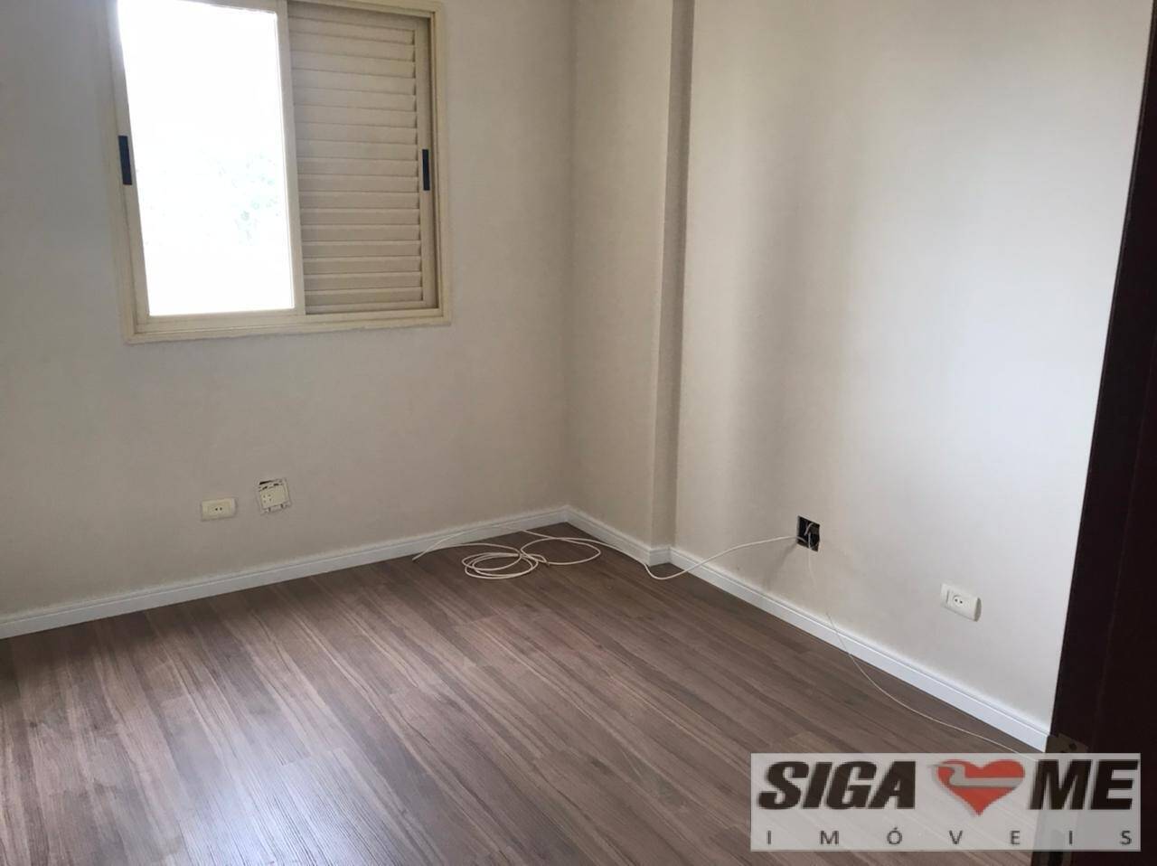 Apartamento à venda com 3 quartos, 85m² - Foto 19