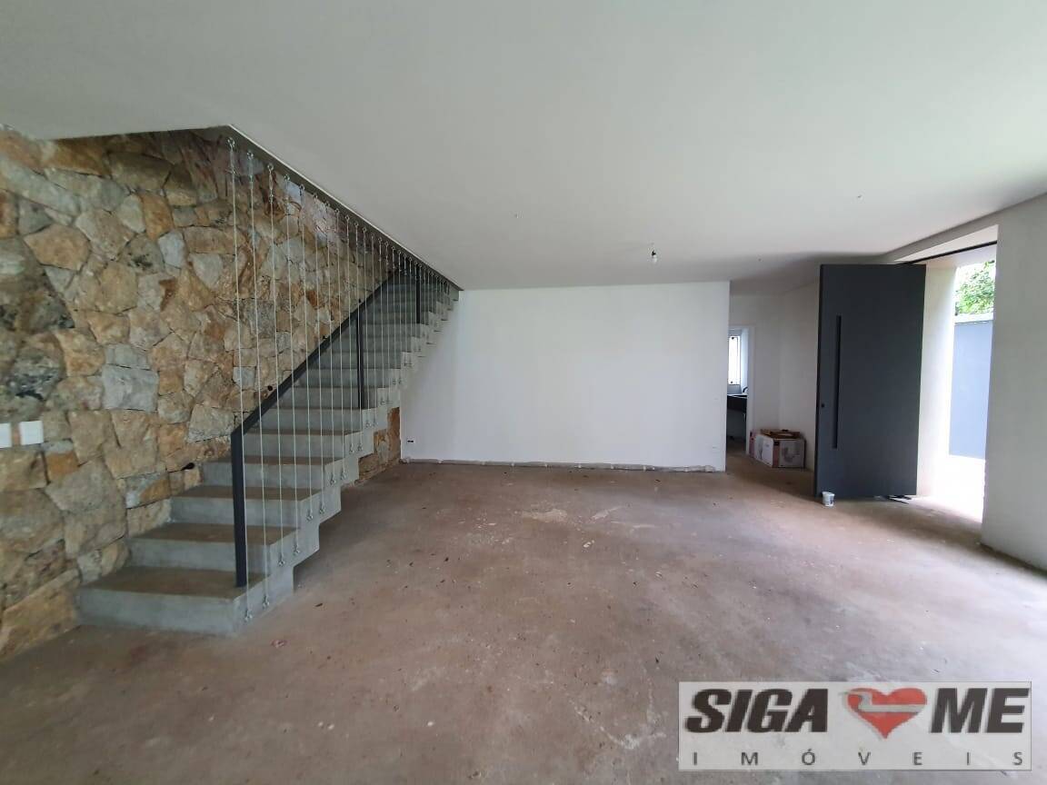 Casa à venda com 3 quartos, 318m² - Foto 5