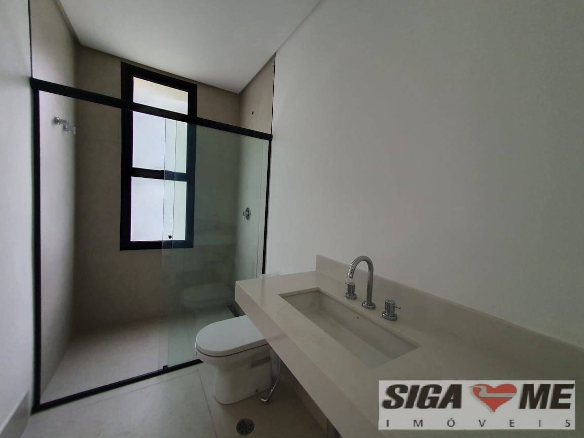 Casa à venda com 3 quartos, 318m² - Foto 14