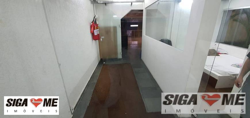 Sobrado à venda com 8 quartos, 220m² - Foto 10