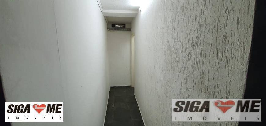 Sobrado à venda com 8 quartos, 220m² - Foto 15