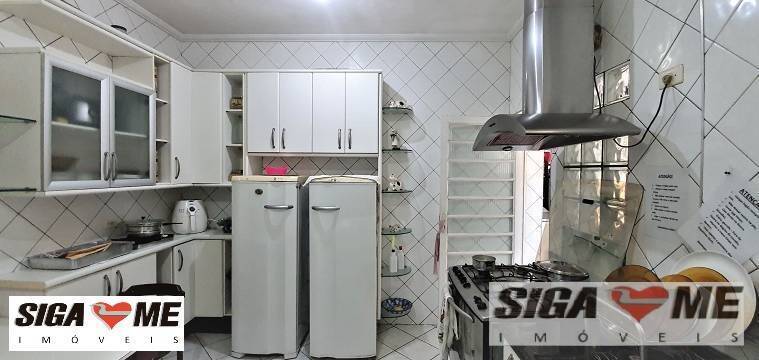 Apartamento à venda com 3 quartos, 246m² - Foto 23