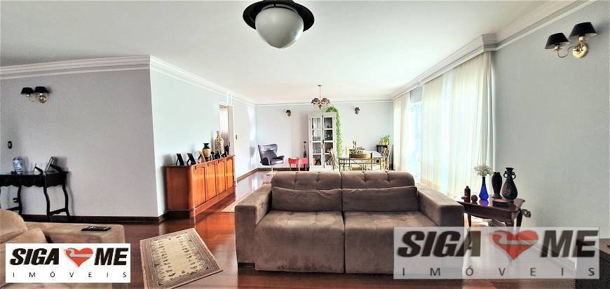 Apartamento à venda com 3 quartos, 200m² - Foto 6