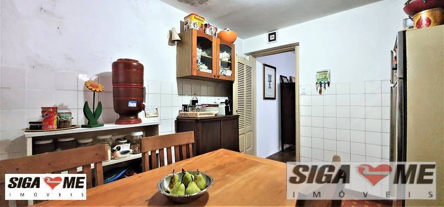 Casa à venda com 4 quartos, 206m² - Foto 9