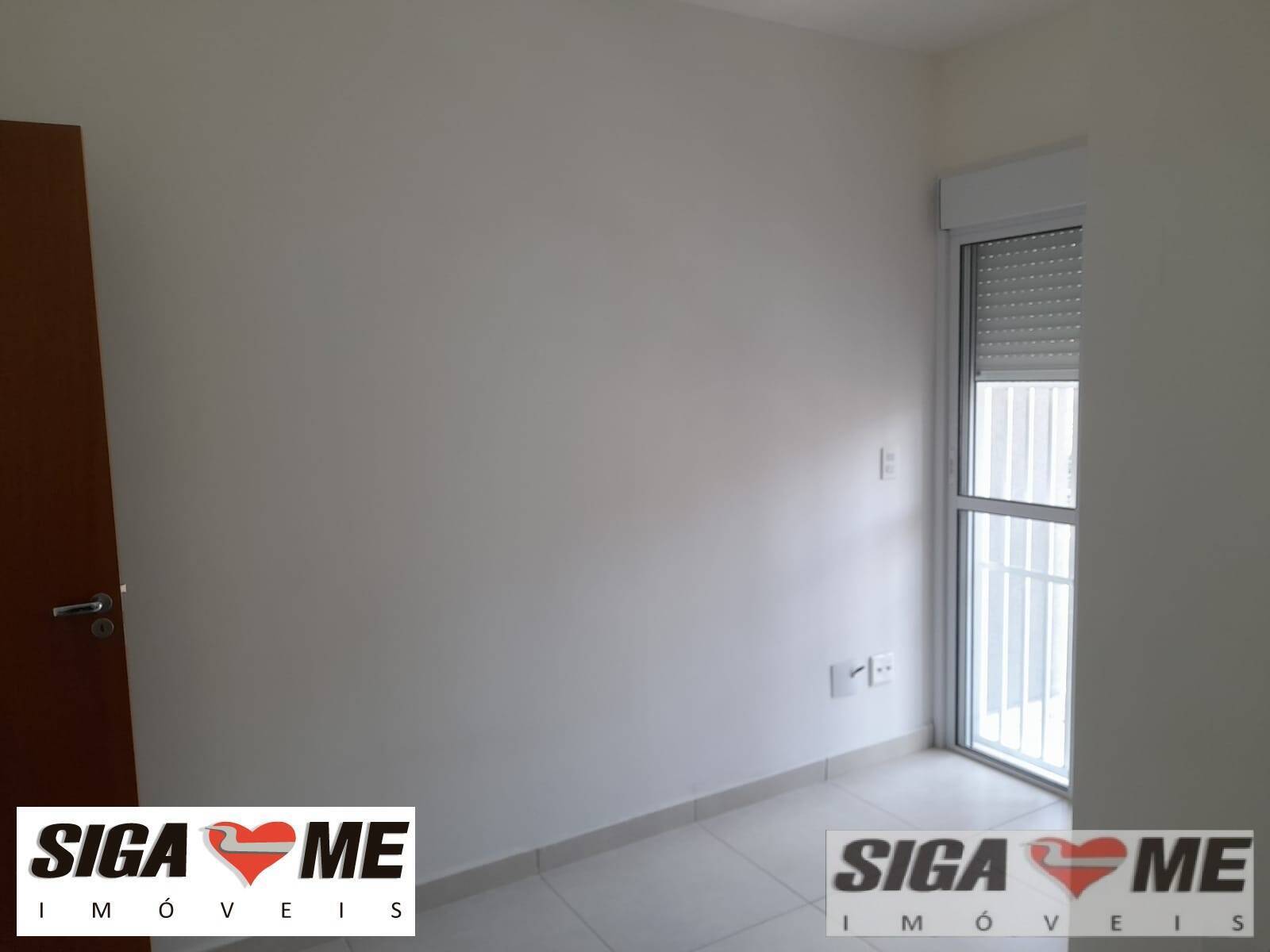 Casa à venda com 3 quartos, 90m² - Foto 12