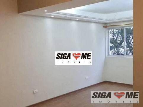 Casa à venda com 2 quartos, 100m² - Foto 1