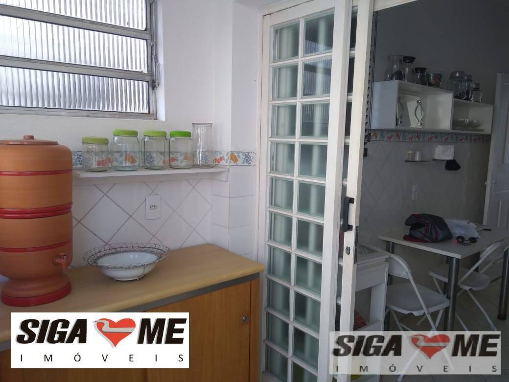 Casa à venda com 2 quartos, 120m² - Foto 2