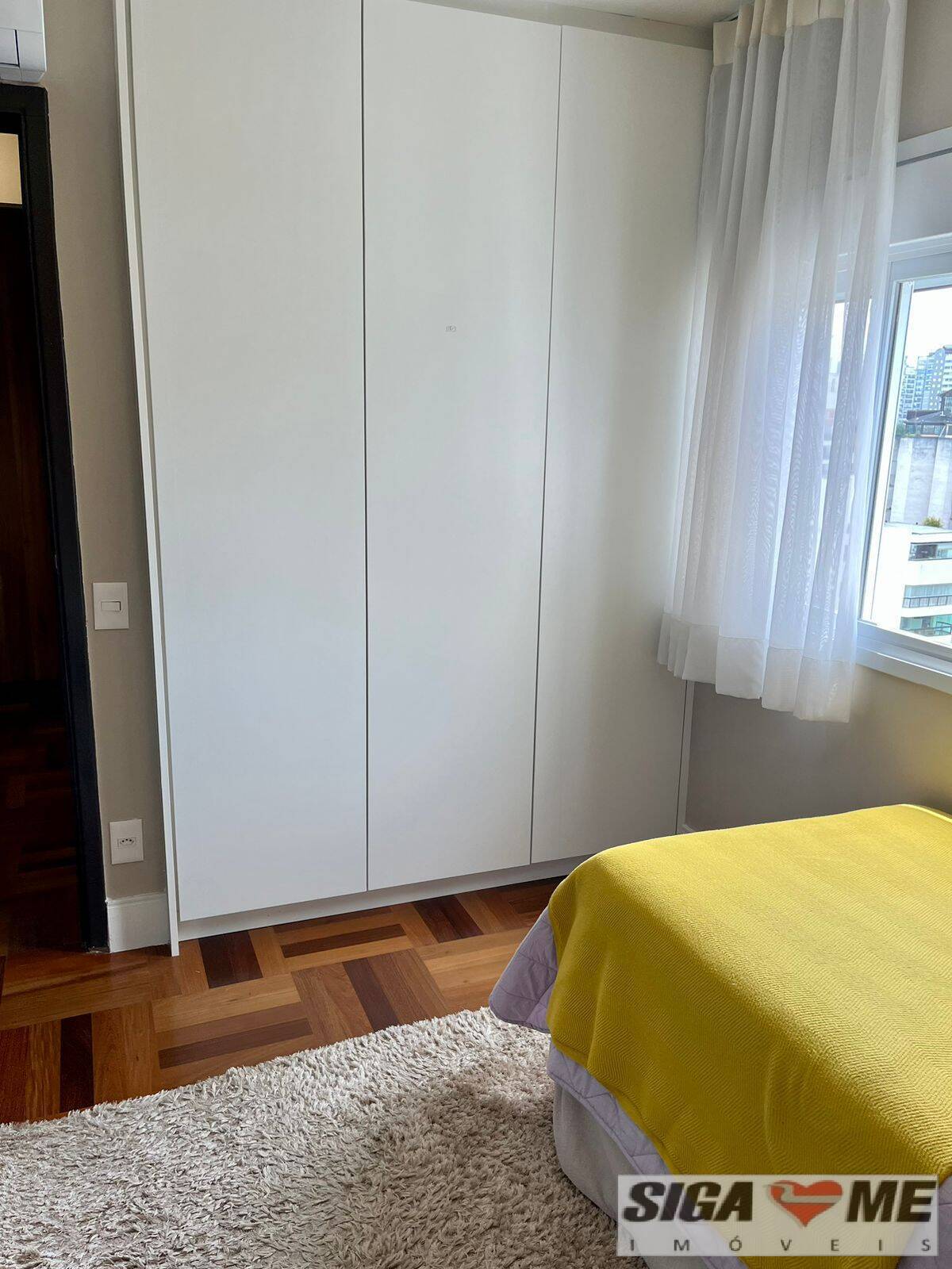 Apartamento à venda com 2 quartos, 75m² - Foto 11