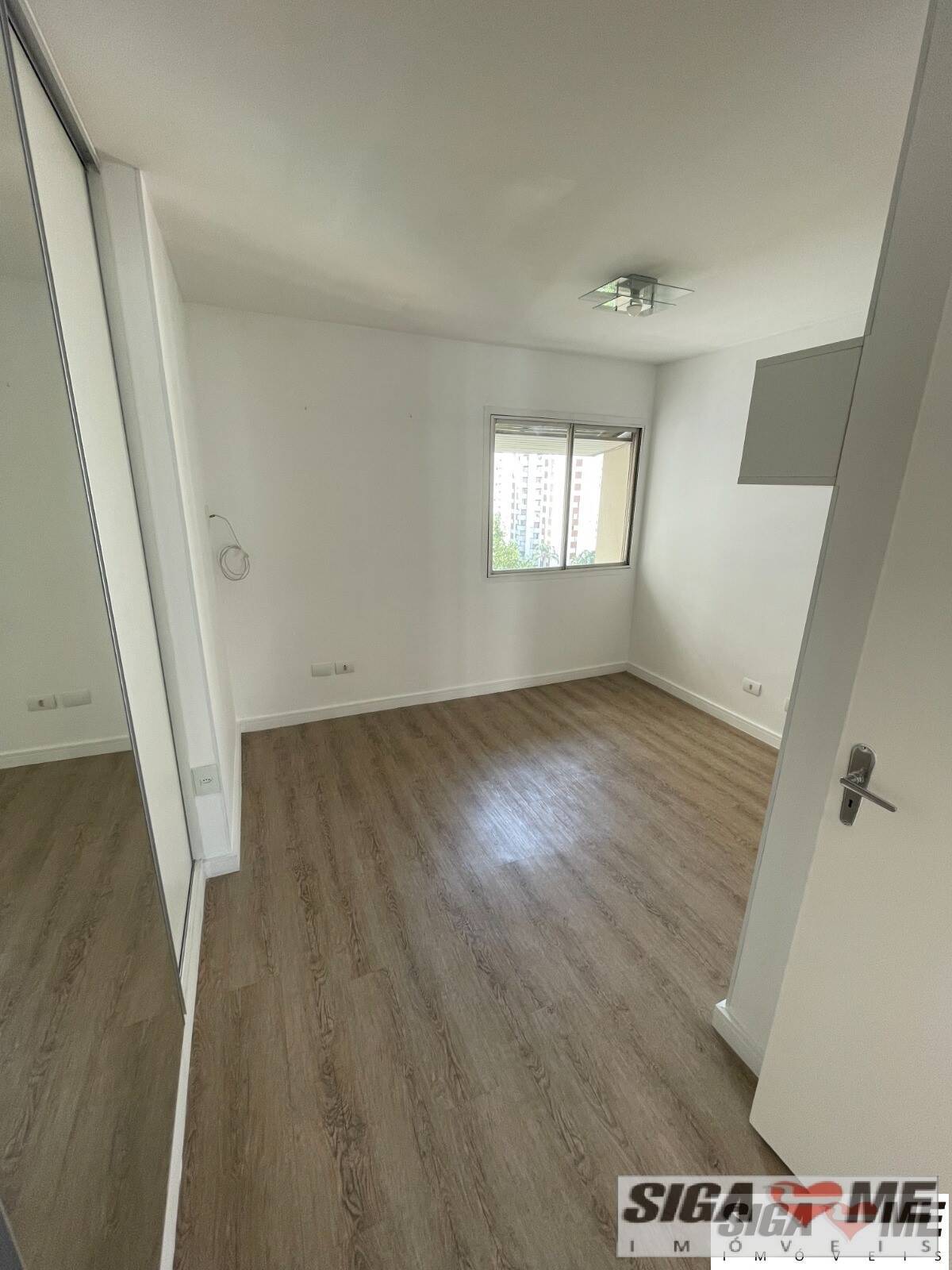 Apartamento à venda com 2 quartos, 58m² - Foto 4