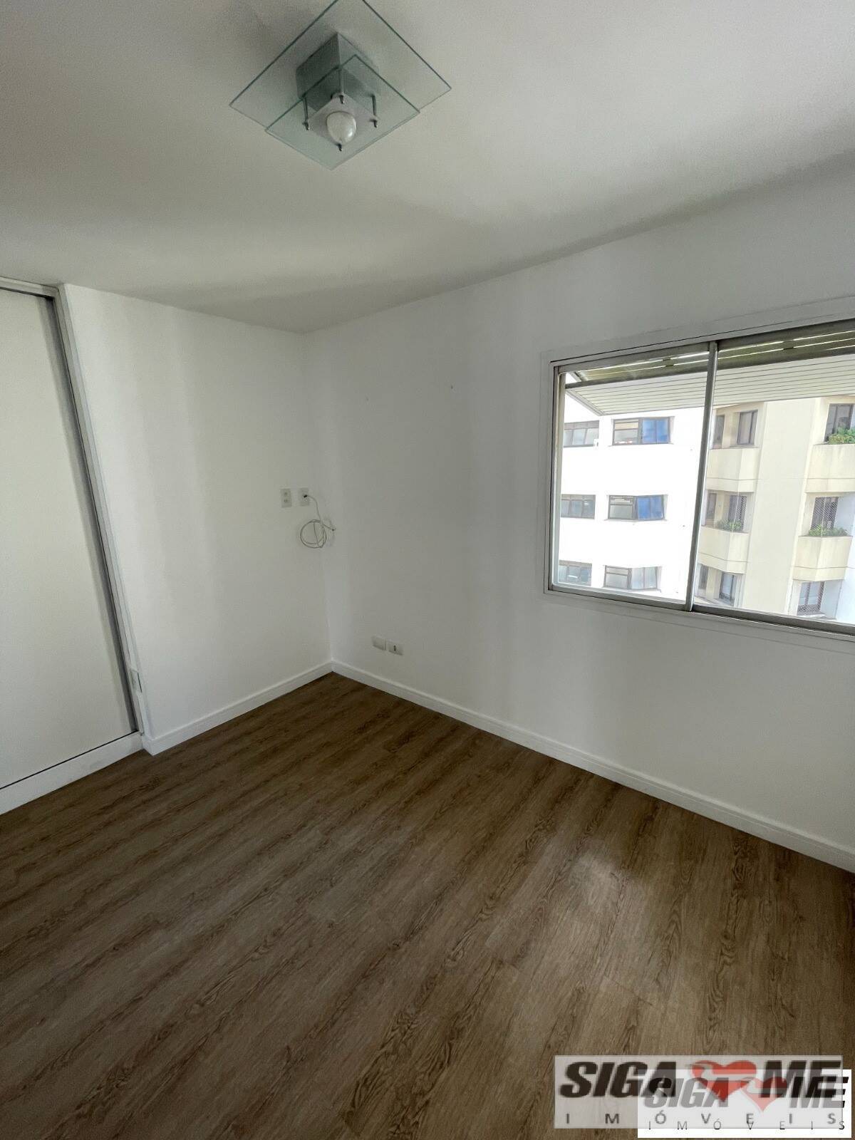 Apartamento à venda com 2 quartos, 58m² - Foto 11