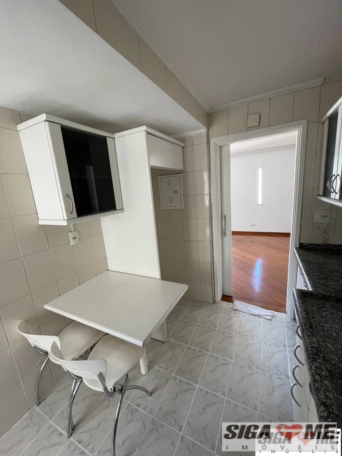 Apartamento à venda com 2 quartos, 58m² - Foto 13