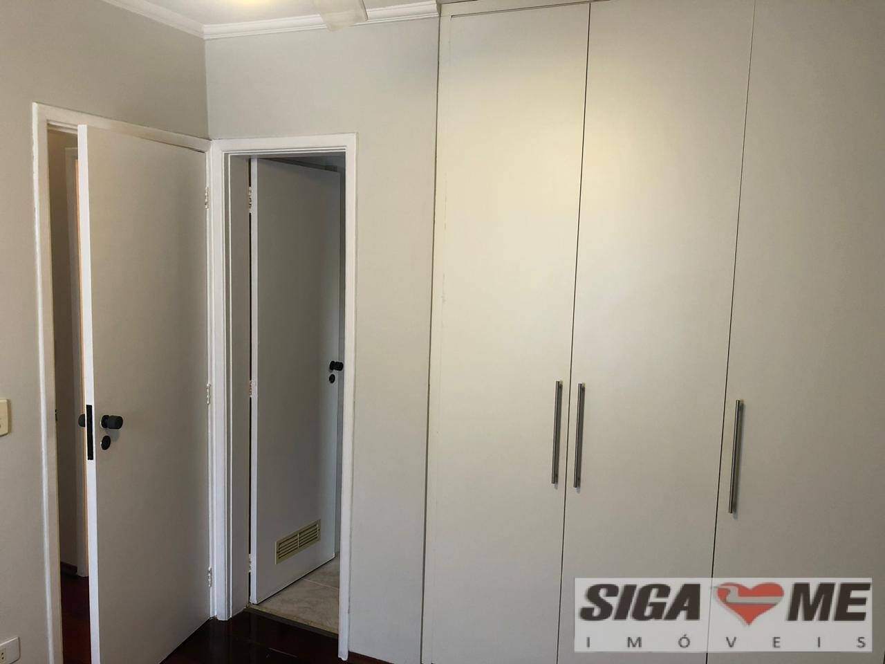 Apartamento à venda e aluguel com 2 quartos, 60m² - Foto 11