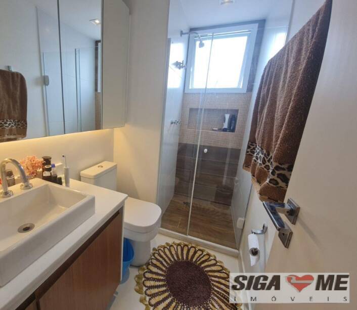 Apartamento à venda com 4 quartos, 225m² - Foto 4