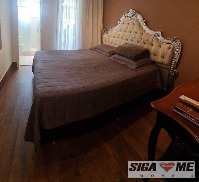 Apartamento à venda com 4 quartos, 225m² - Foto 21