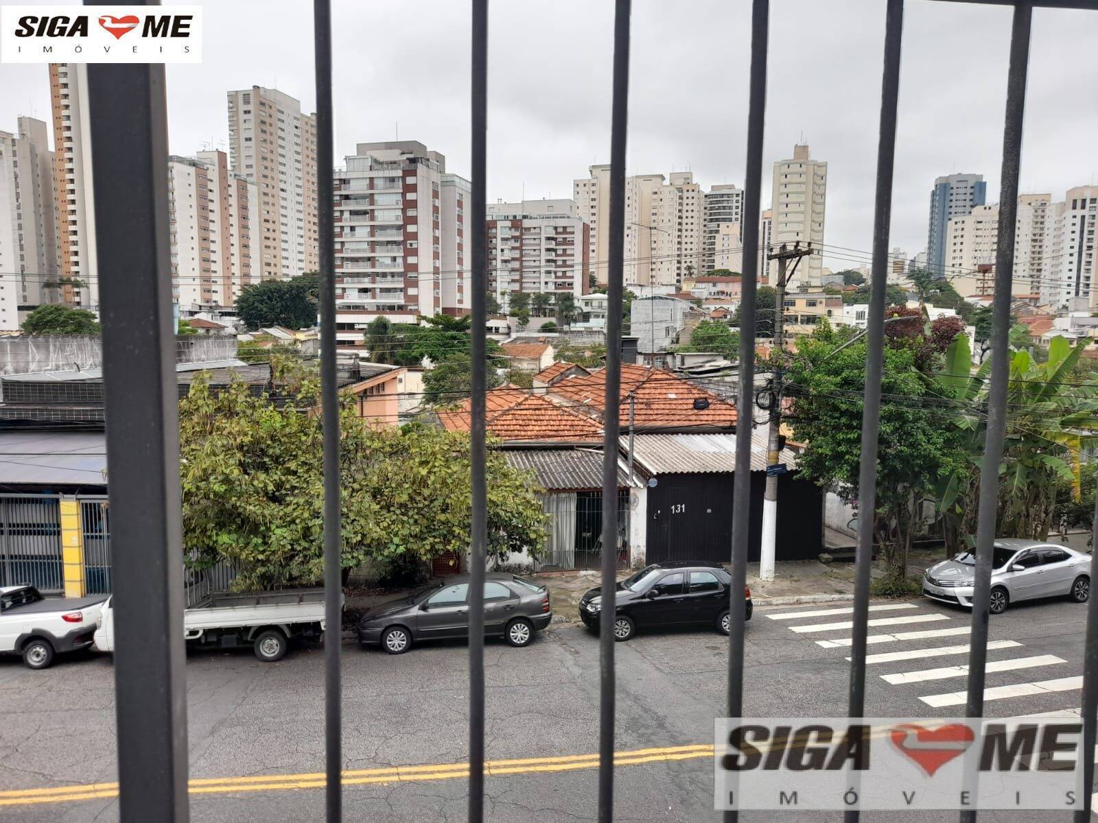 Casa à venda e aluguel com 1 quarto, 250m² - Foto 11