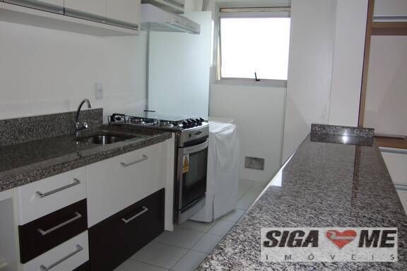 Apartamento para alugar com 2 quartos, 70m² - Foto 6